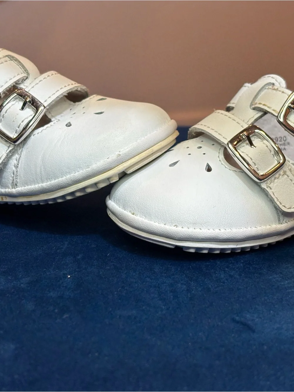 Angels White Double-Buckle Girls Dress Shoes
